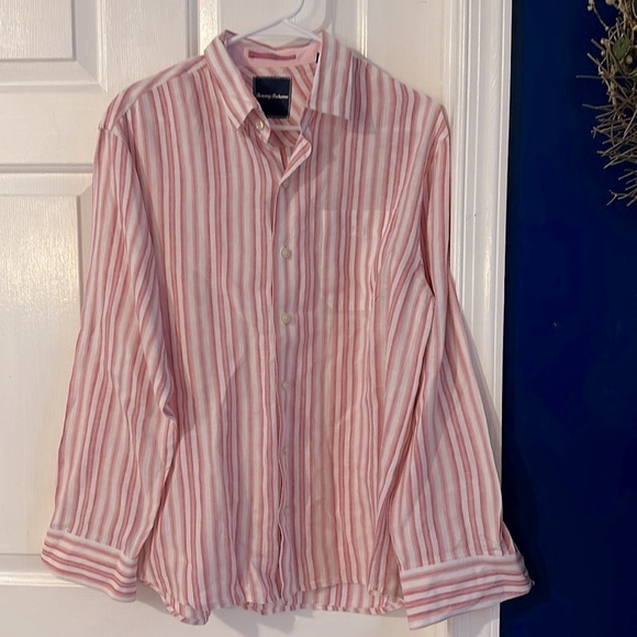Men’s Tommy Bahama Pink and White 100% Linen Striped Button Down Shirt Size M - Picture 2 of 7